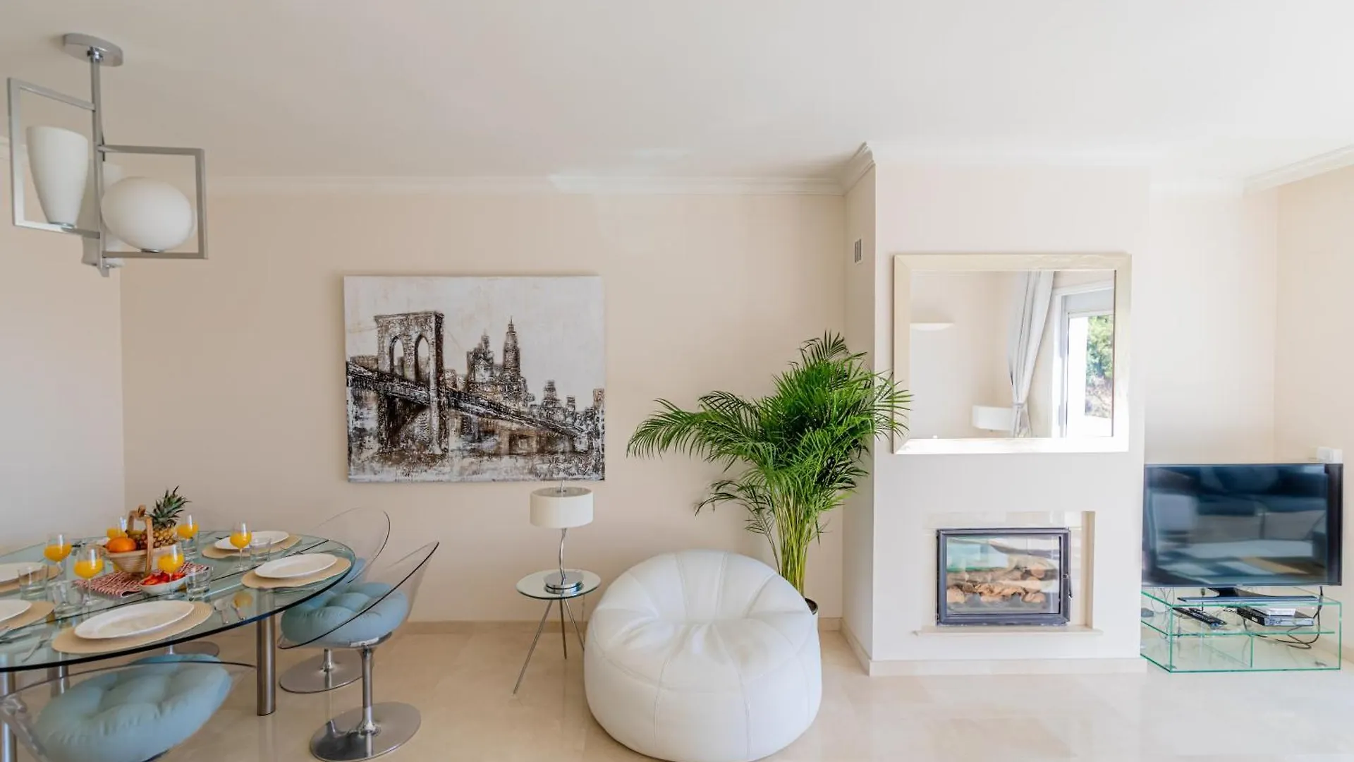Beautiful Apartment Amazing Views And Pool Malaga